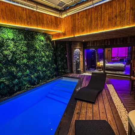 Clos Des Thermes-secret Garden Lieja