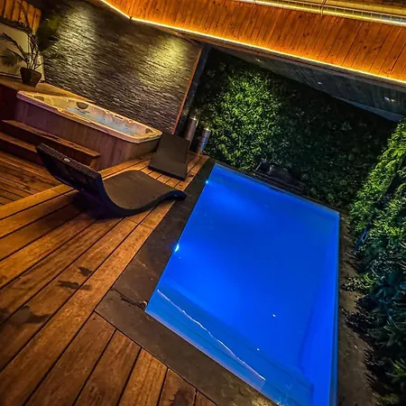 Clos Des Thermes-secret Garden * Liege